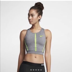 BRAND NEW Nike Pro HyperCool Cropped Training Tank